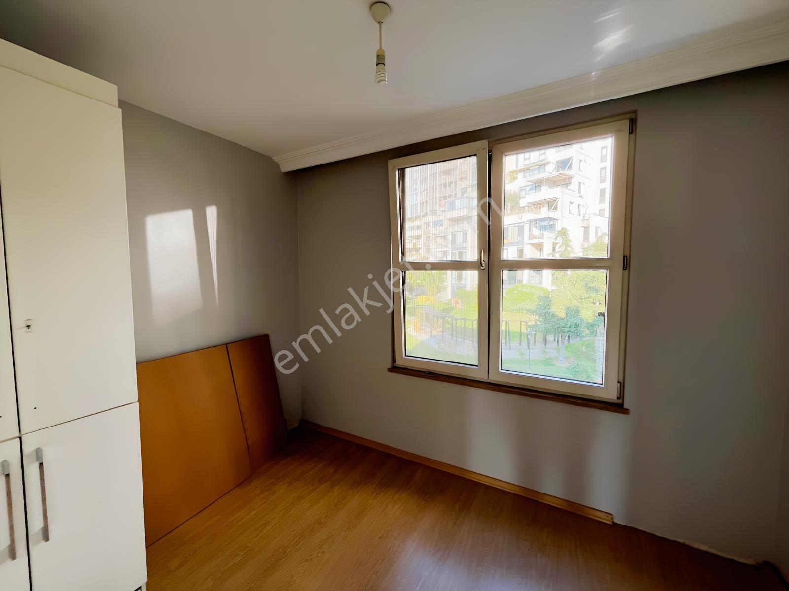 Capital'den Bosphorus City 4+1 Suya Sıfır Tadilatlı Yalı Dairesi - Görsel 3
