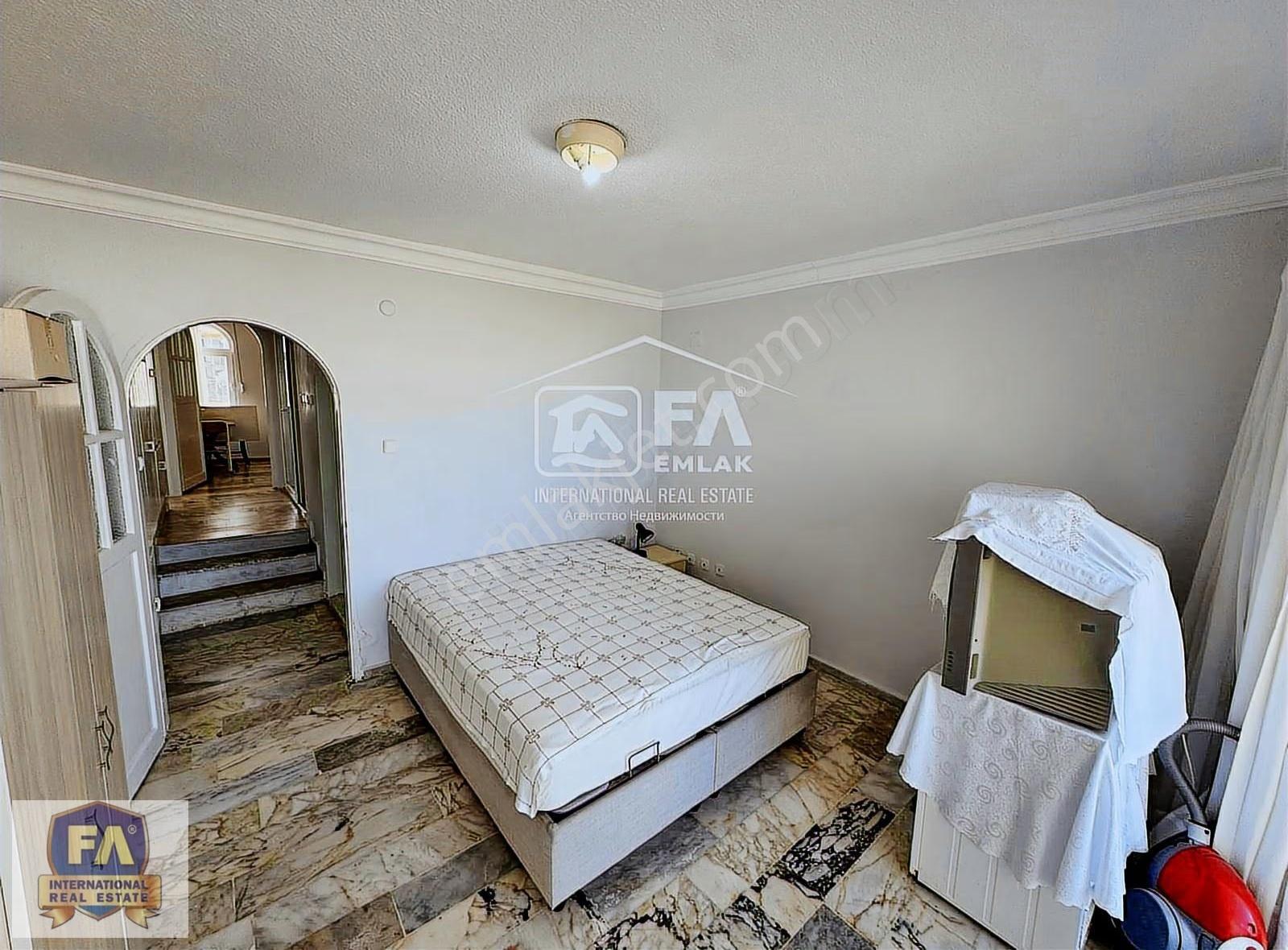 Fa'dan Çeşmelide Denize Sıfır, Havuzlu 3+1 Dubleks Daire - Görsel 8