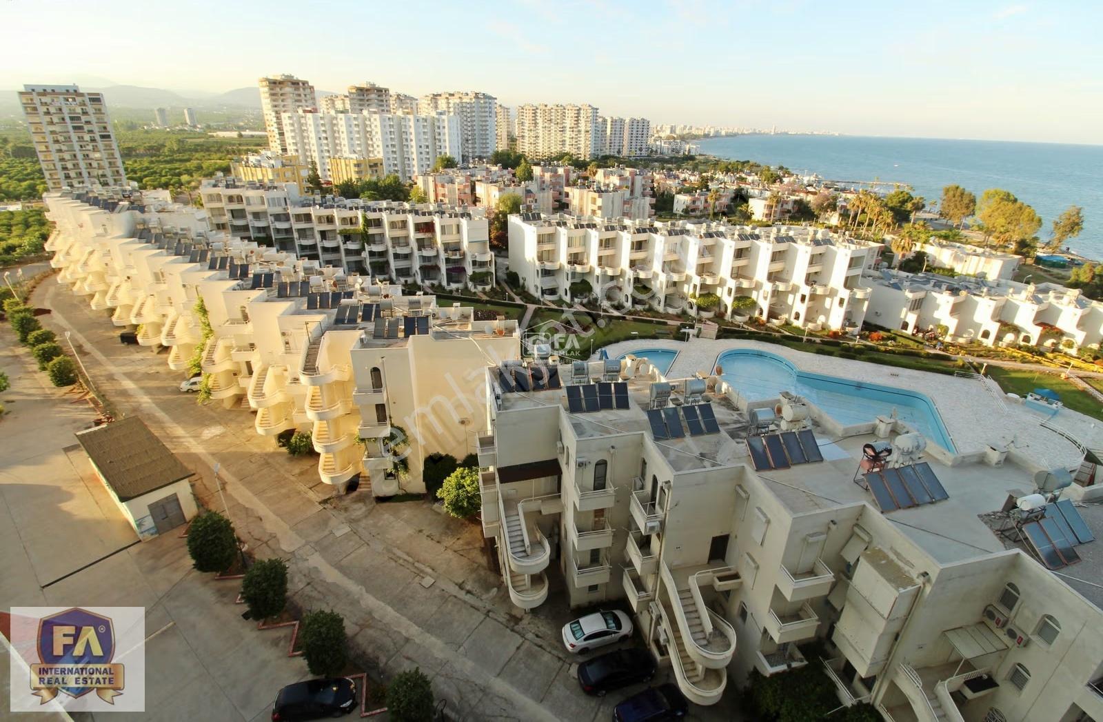 Fa'dan Çeşmelide Denize Sıfır, Havuzlu 3+1 Dubleks Daire - Görsel 25