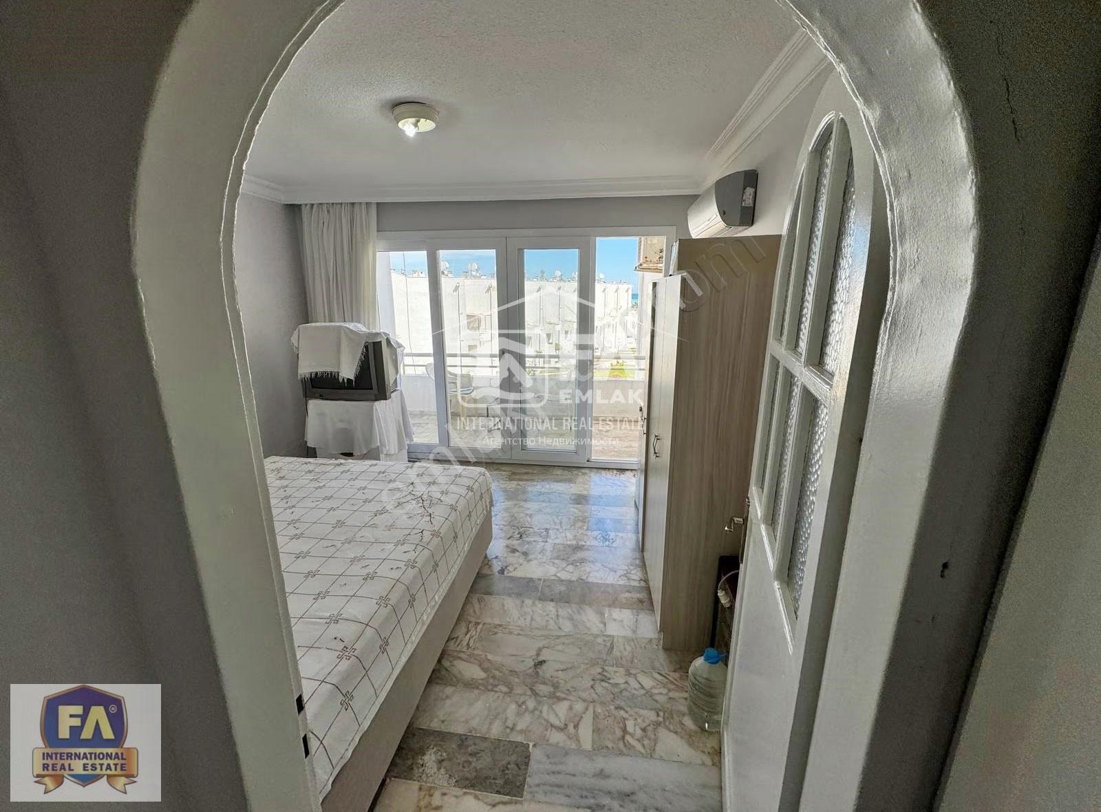 Fa'dan Çeşmelide Denize Sıfır, Havuzlu 3+1 Dubleks Daire - Görsel 22