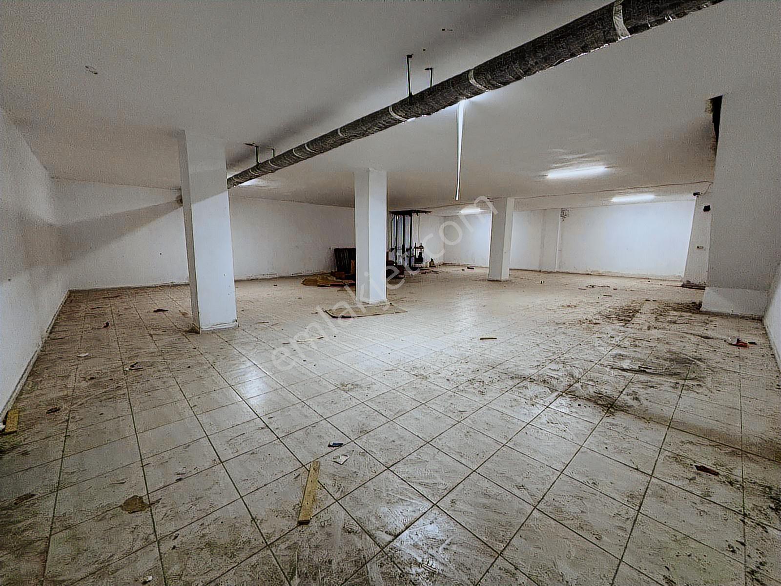 Cb'den Vadi Mh.de Cadde Üstü Geniş Kiralık İşyeri - Görsel 5