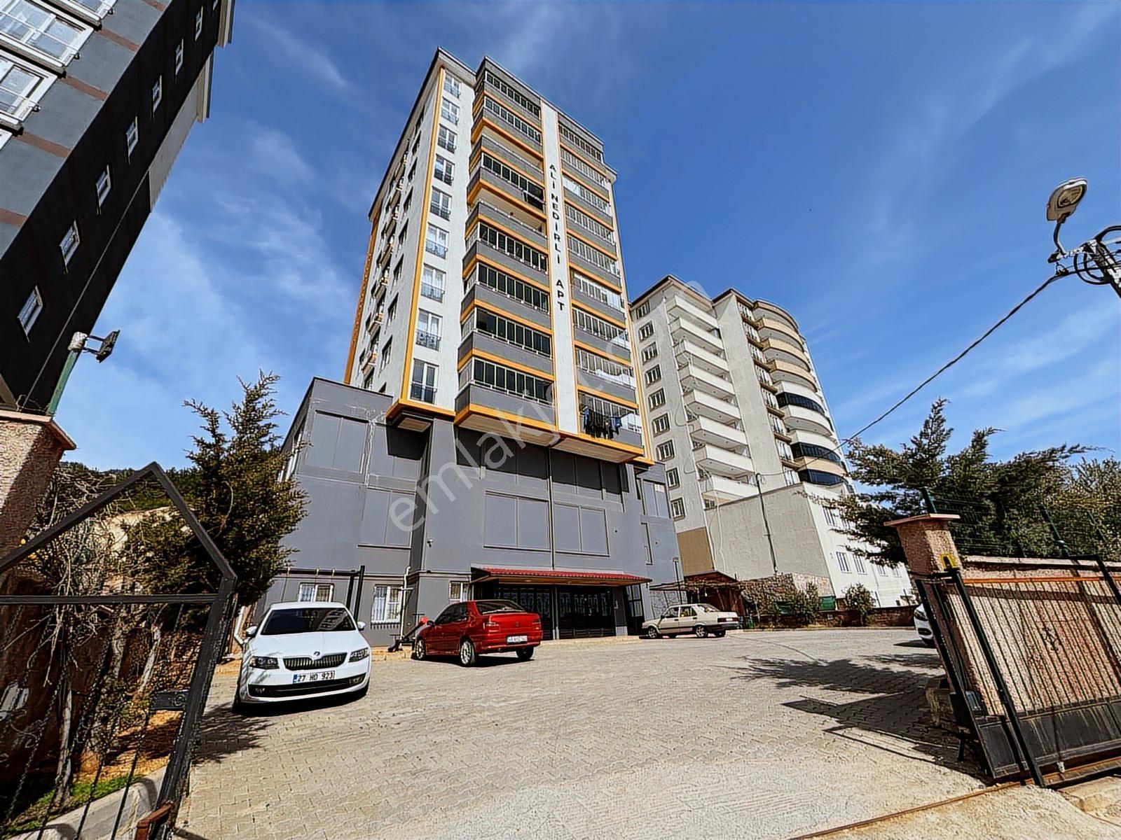 Coldwell Bankerden Kuzey Çevre Yolunda Satılık 3+1 Daire - Görsel 16