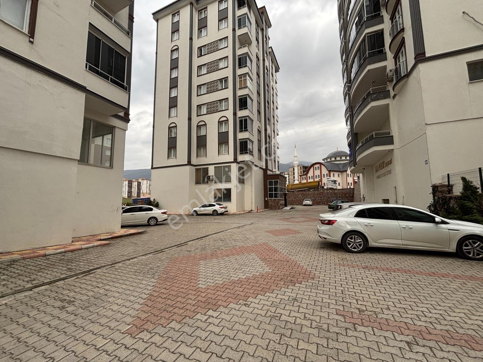 Coldwell Bankerden Tekerek Mah.de Satılık 4+1 Daire - Görsel 17