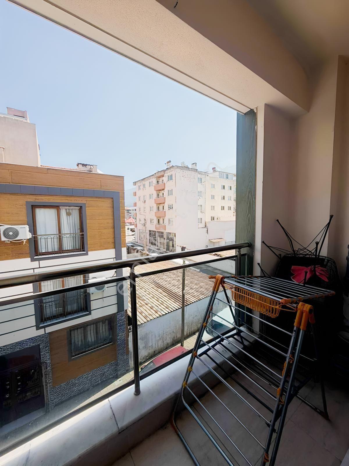 Yeni Mahallede 2+1 Eşyalı Kiralık Daire