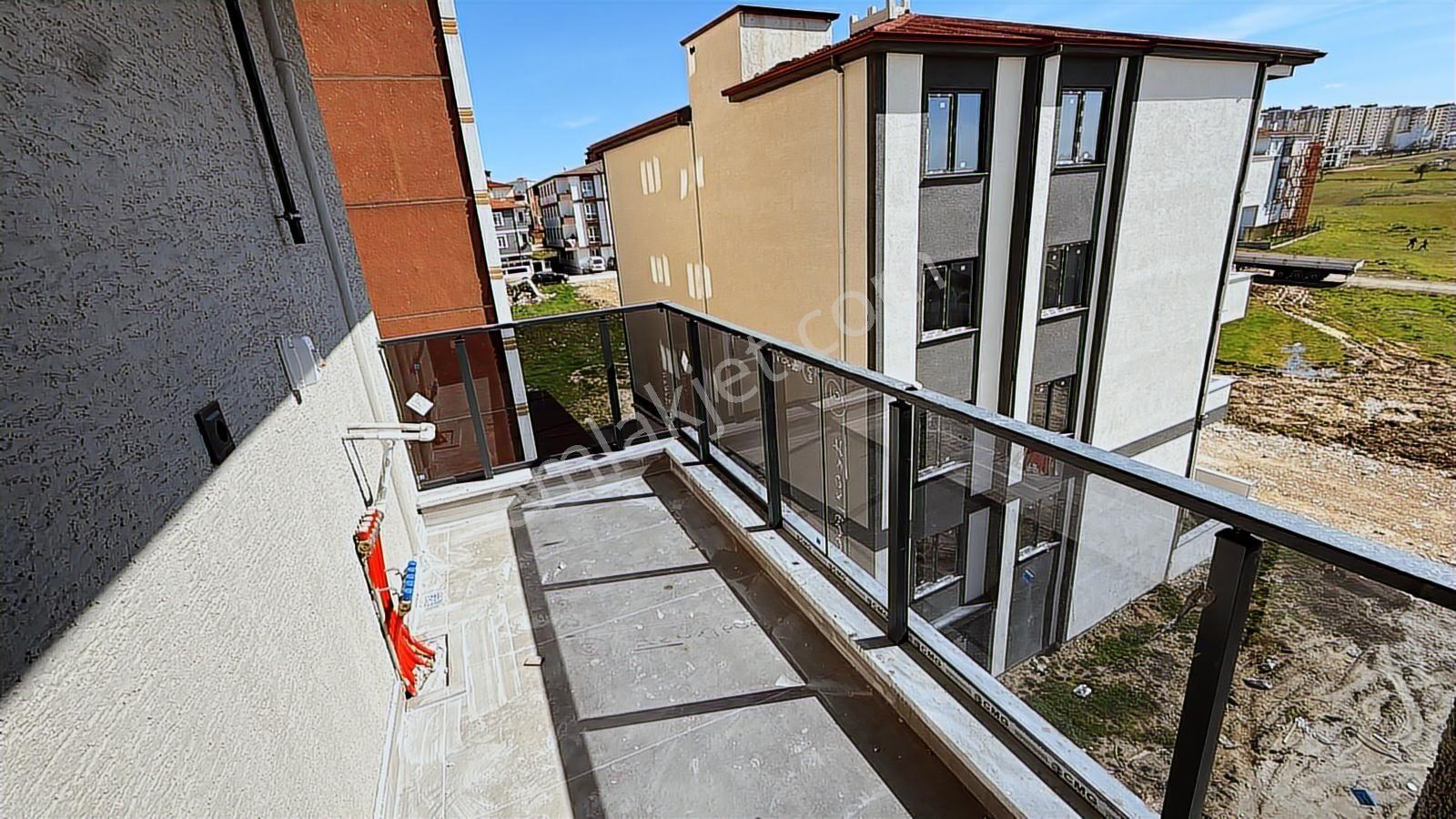 Çerkezköy Kızılpınar Merkezi Konumda Ara Kat 2+1 Kupon Daire - Görsel 28