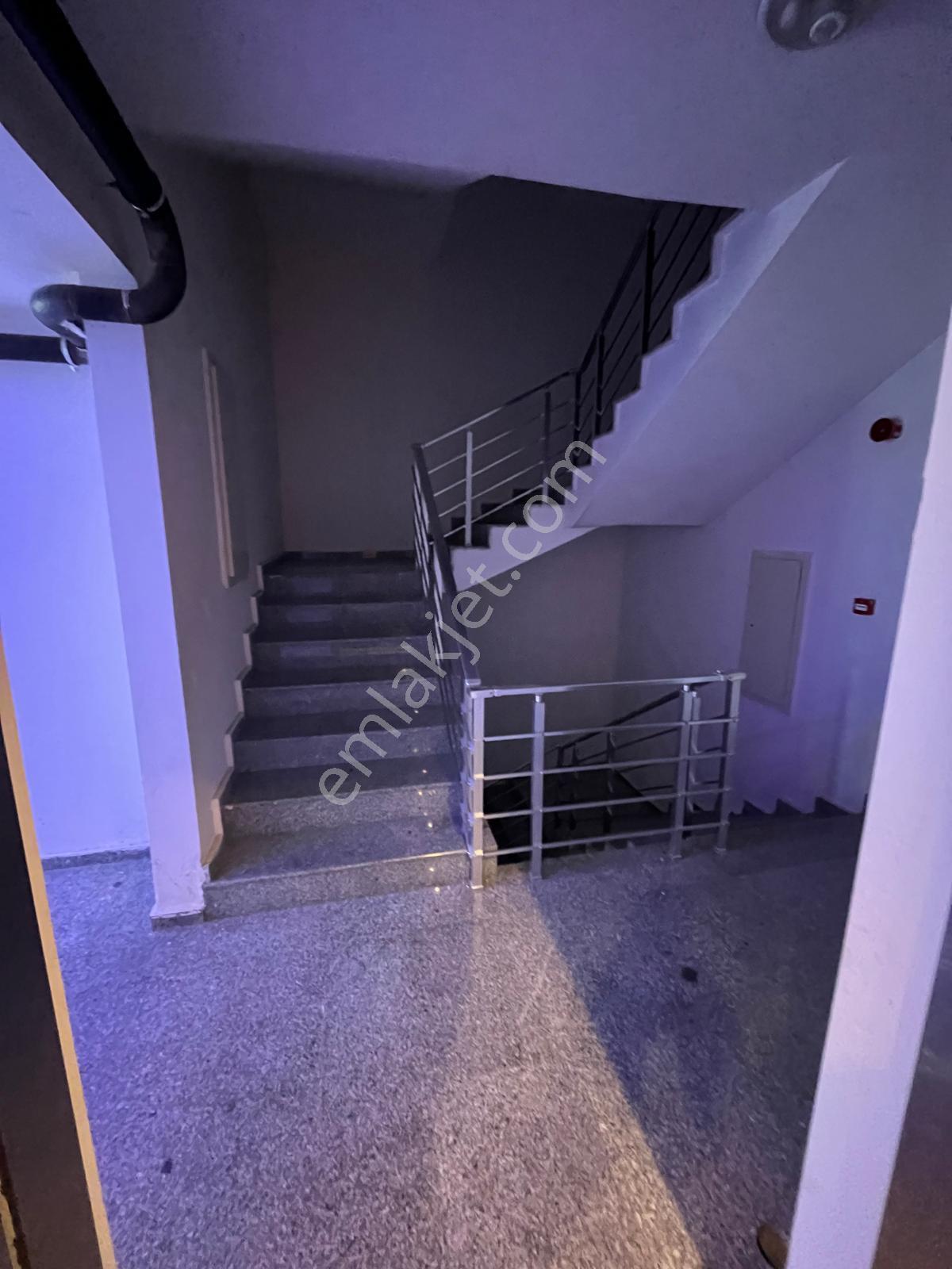 Trabzon Yalıncak'ta 4+1 Lüks Eşyalı Kiralık Daire (uzun Süreli) - Görsel 34