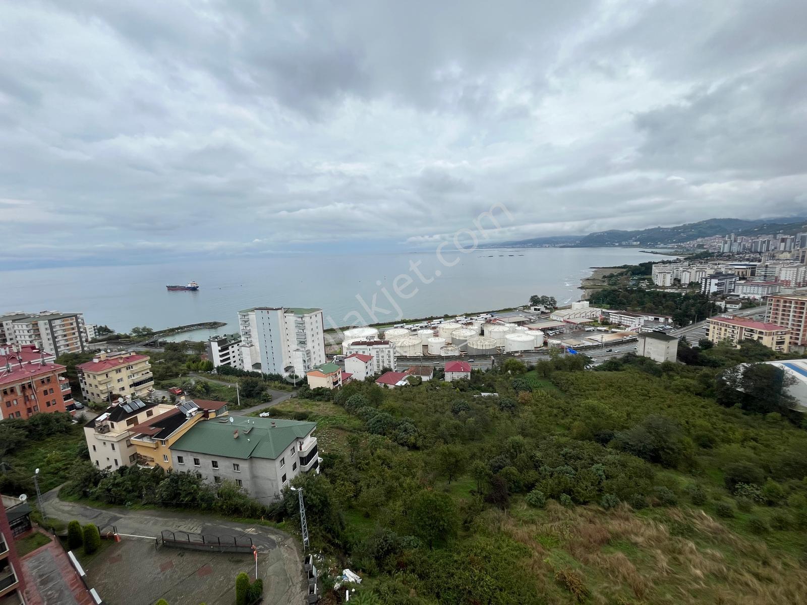 Trabzon Yalıncak'ta 4+1 Lüks Eşyalı Kiralık Daire (uzun Süreli) - Görsel 12