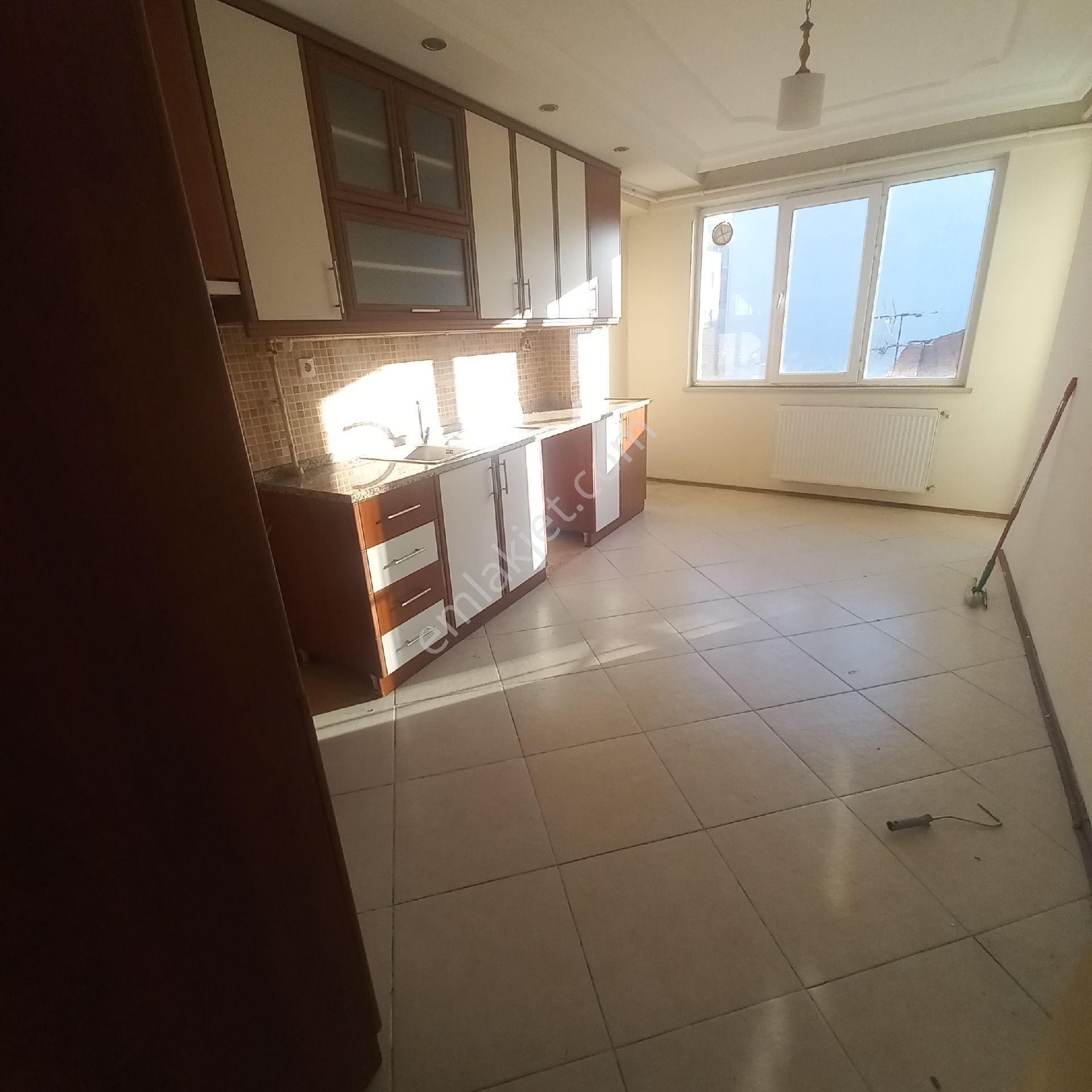 Denizli Merkezefendi Altıntop Mah. Kiralık 3+1 - Görsel 3