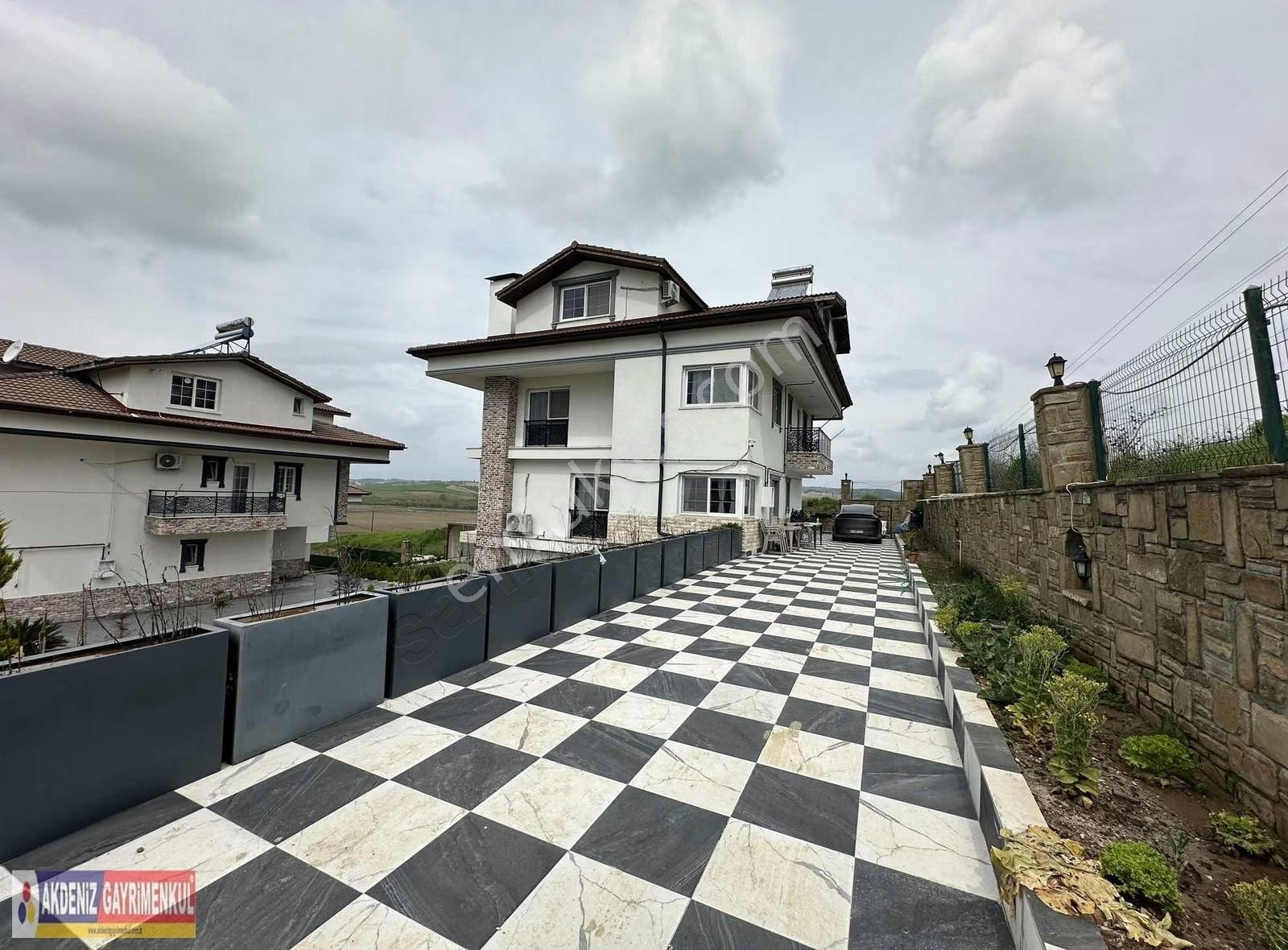 Göl Manzaralı Site İçi Doğa Ve Mimarinin Kusursuz Uyumu... - Görsel 2