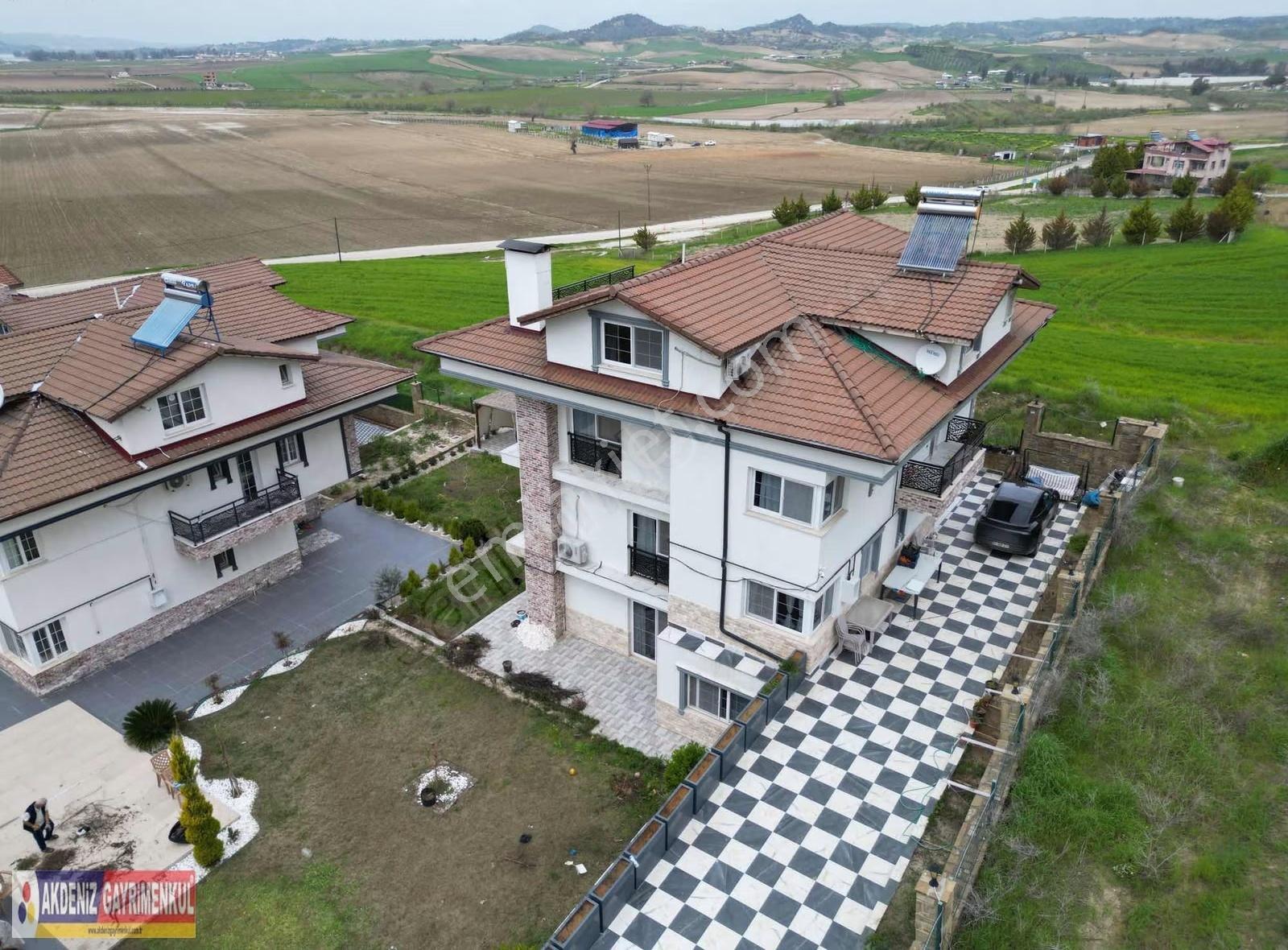 Göl Manzaralı Site İçi Doğa Ve Mimarinin Kusursuz Uyumu... - Görsel 13