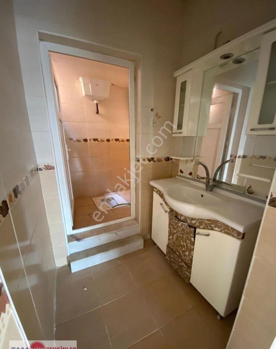 Şehitler Mahallesinde Teraslı Kiralık 3+1 Daire - Görsel 7