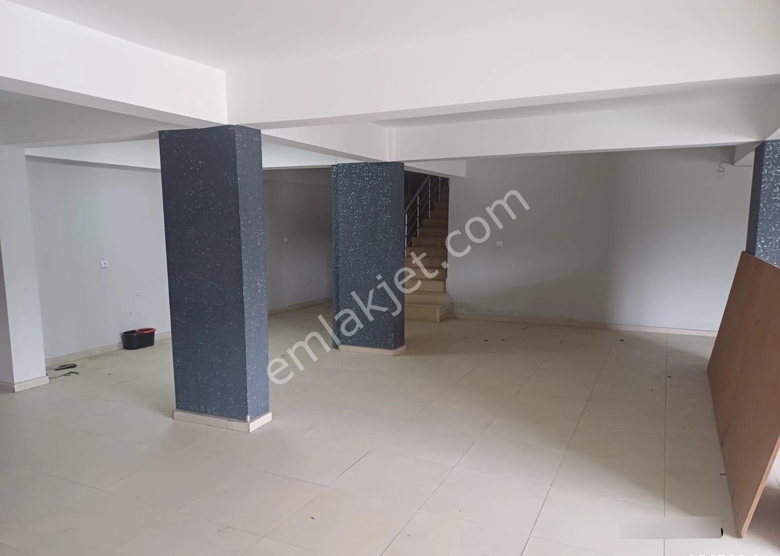 Kiralık 300 M2 İş Yeri Batar Katlı Köşe Başı Son Sokakta - Görsel 13