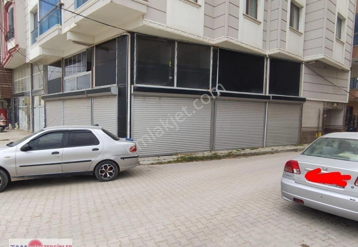 Kiralık 300 M2 İş Yeri Batar Katlı Köşe Başı Son Sokakta - Görsel 32