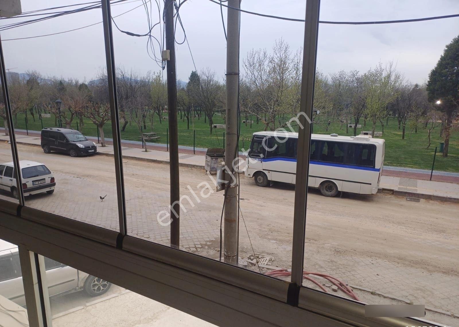 Kiralık 300 M2 İş Yeri Batar Katlı Köşe Başı Son Sokakta - Görsel 10