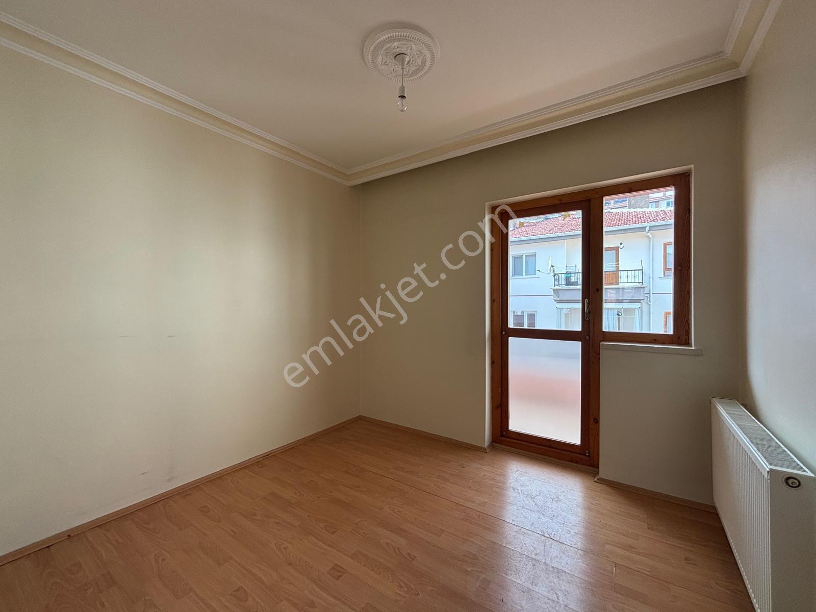 Barut Emlaktan Hastane Yakını Masrafsız Boyalı 120 M2 3+1 Daire - Görsel 6