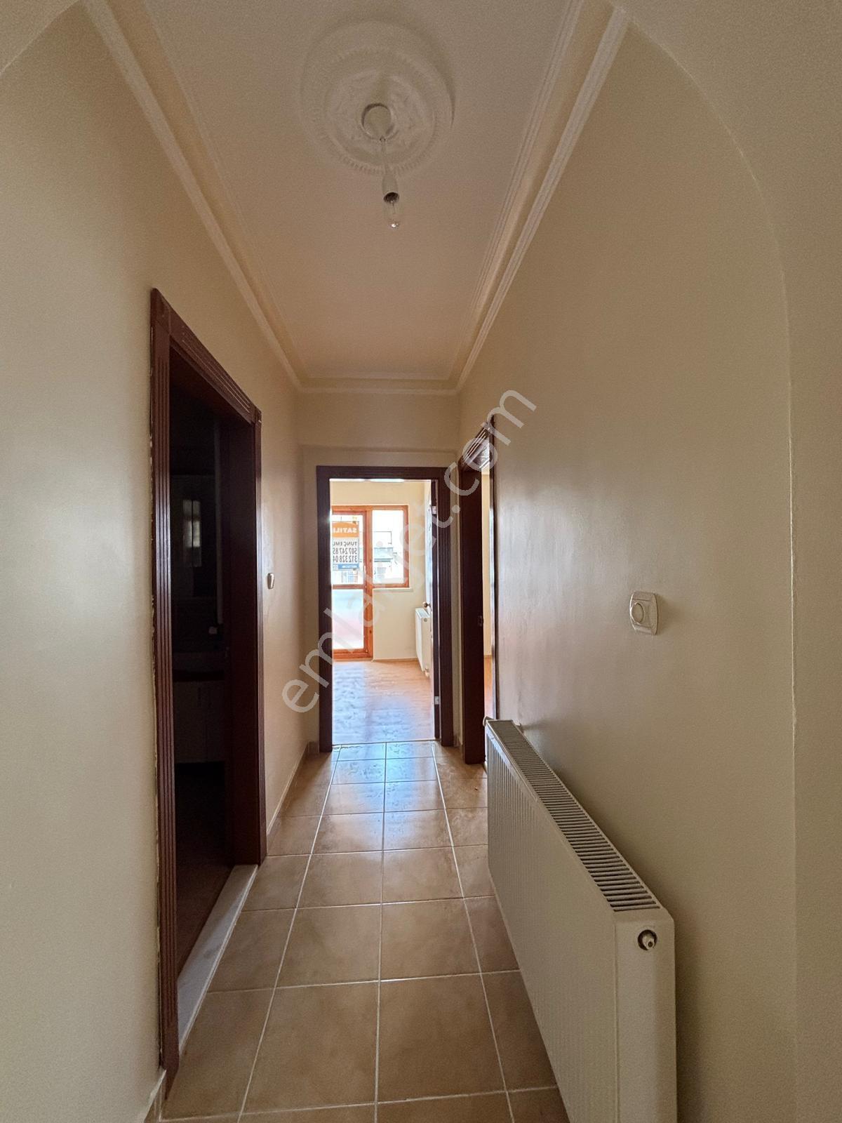 Barut Emlaktan Hastane Yakını Masrafsız Boyalı 120 M2 3+1 Daire - Görsel 14