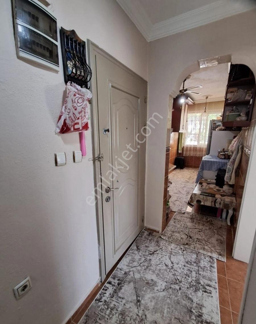 Umut Mahallesi 305 M2 Arsa İçinde 130 M2 3+1 Satılık Ev - Görsel 8