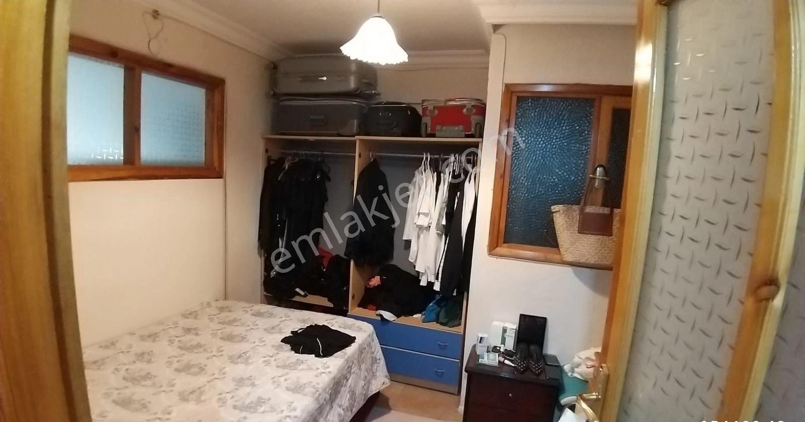 Karabağlar Doğanay Mahallesinde Ara Kat Asansörlü Otoparklı 3+1 Satılık Daire - Görsel 13