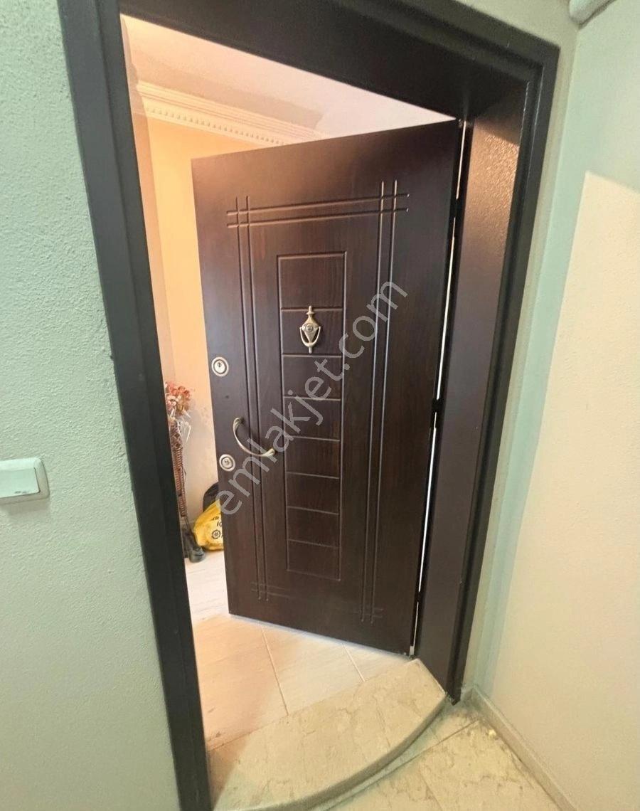Karabağlar Sevgi Mahallesinde 2+1 Ferah Park Manzaralı Daire - Görsel 8