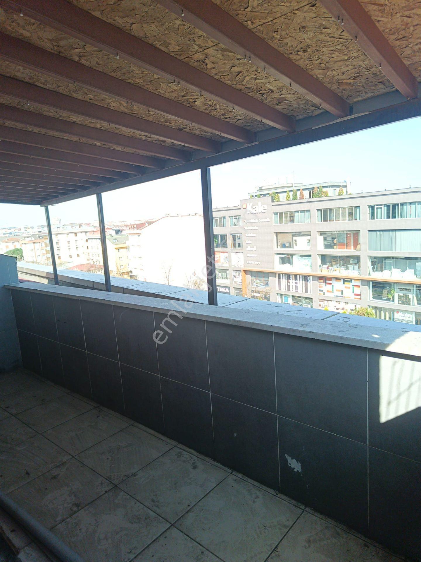 Sancaktepe -sarıgazi Atatürk Caddesi Üzeri-satılık Teraslı Plaza Katı. - Görsel 11