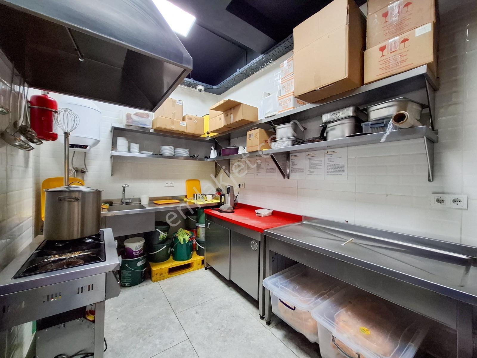 Atatürk Bulvarında Devren Kıralık Kurumsal Fast Food Restaurant - Görsel 31