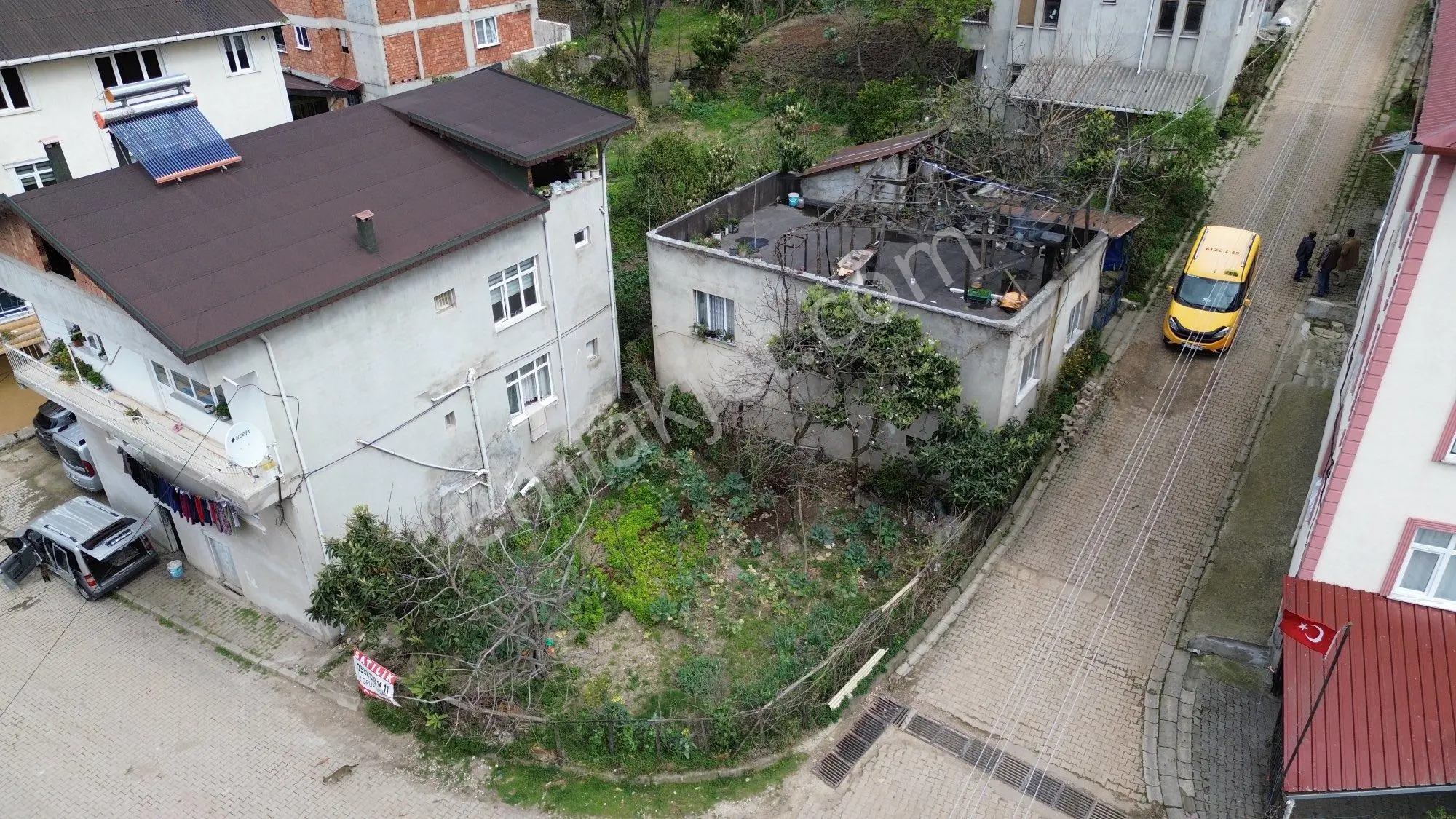Z Grup Fatsa Yenioazar Mah Satılık %40 İmarlı Ticari+konut Arsası