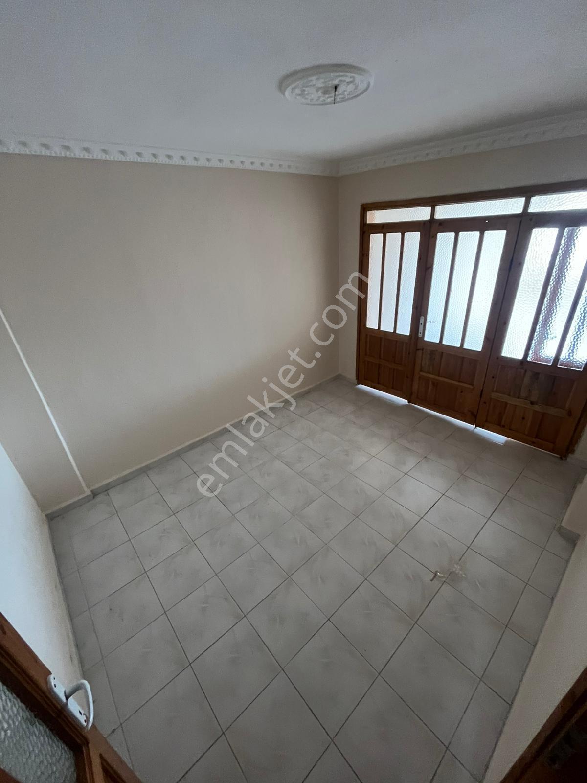 Bergama Maltepe Mahallesi Cadde Üzerinde Satılık 3+1 Daire - Görsel 20