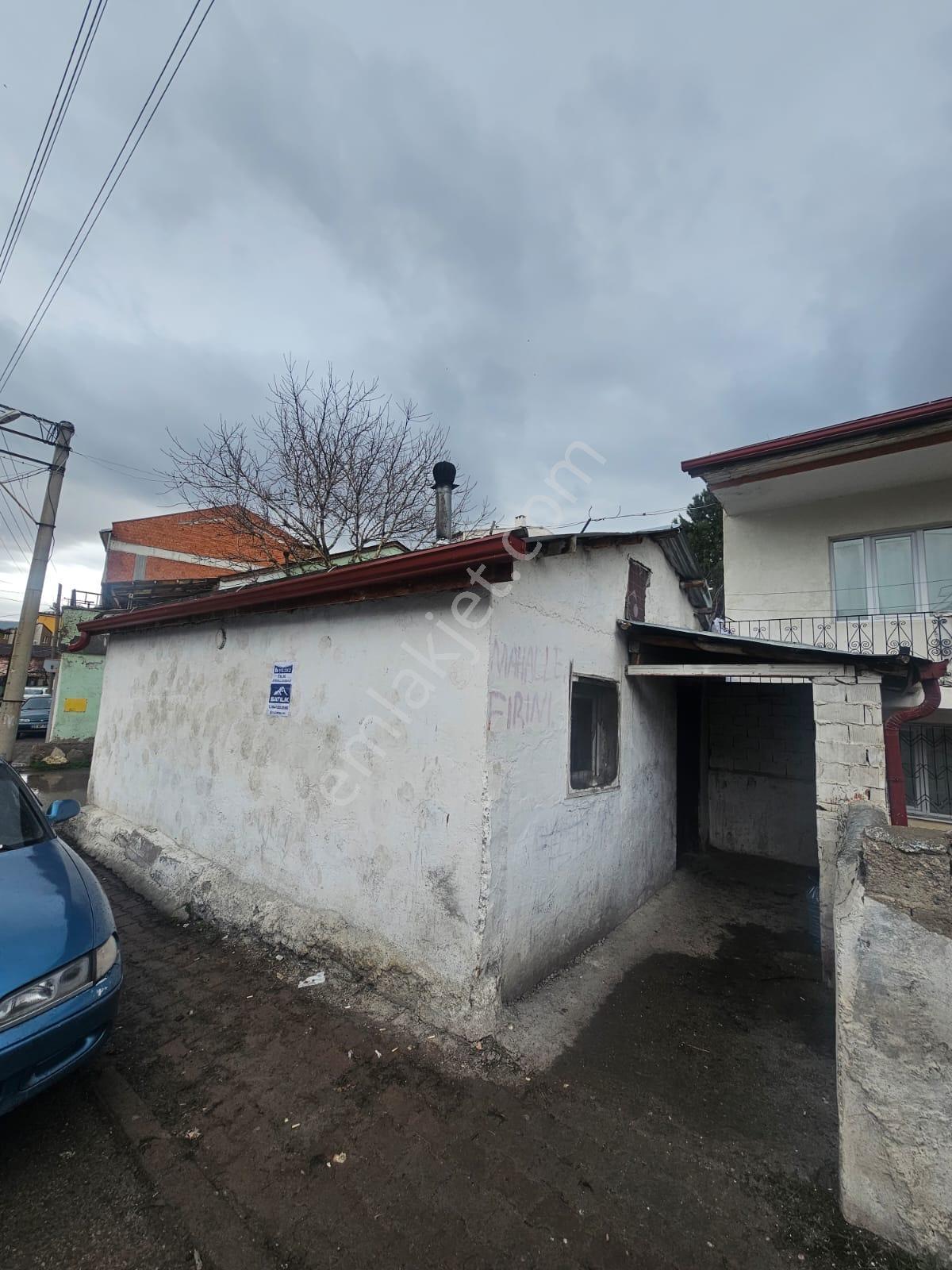 Yıldız Gayrımenkulden Mısmılırmak Mahalle Komple Satılık 331 Mt Kat Karsılıgı Ve Nakit Satılıktır ! - Görsel 4