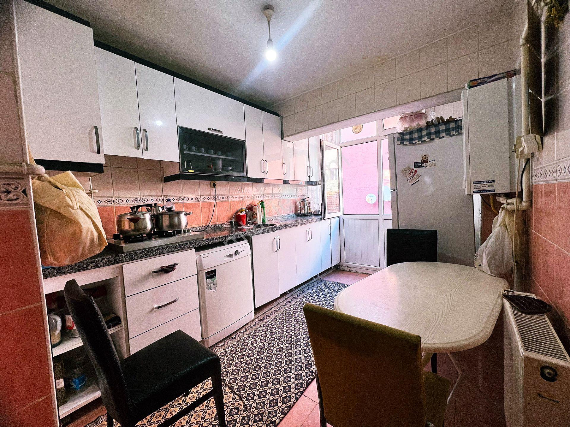 Cihandan Karşıyaka Mah İvedik Cadde Ye Bir Bina Satlık 3+1 Daire - Görsel 6