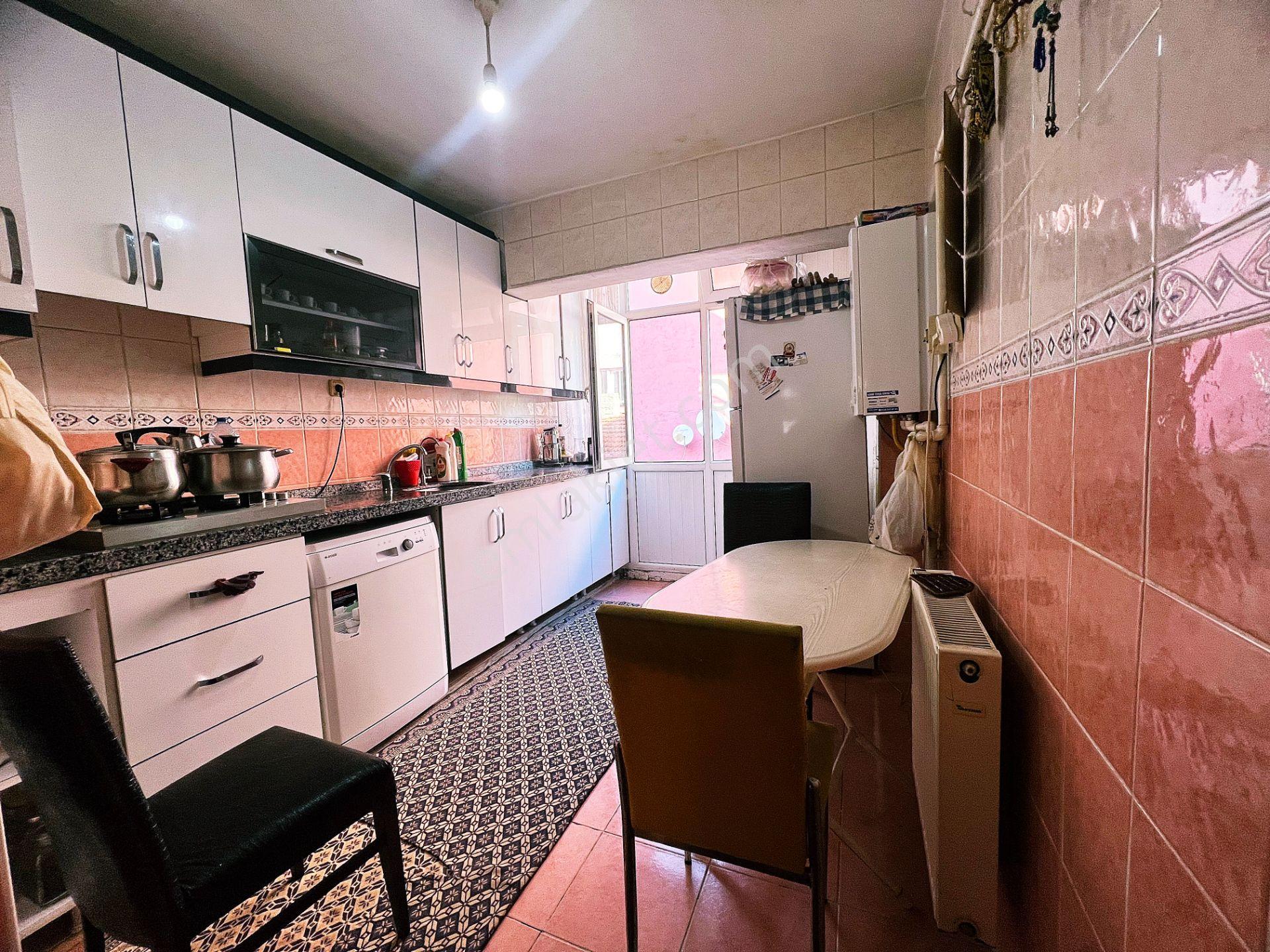 Cihandan Karşıyaka Mah İvedik Cadde Ye Bir Bina Satlık 3+1 Daire - Görsel 4