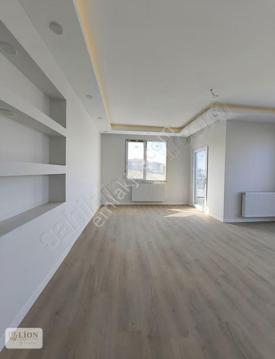 Beylikdüzü Kavaklıda Dekorlu Sıfır Daireler!