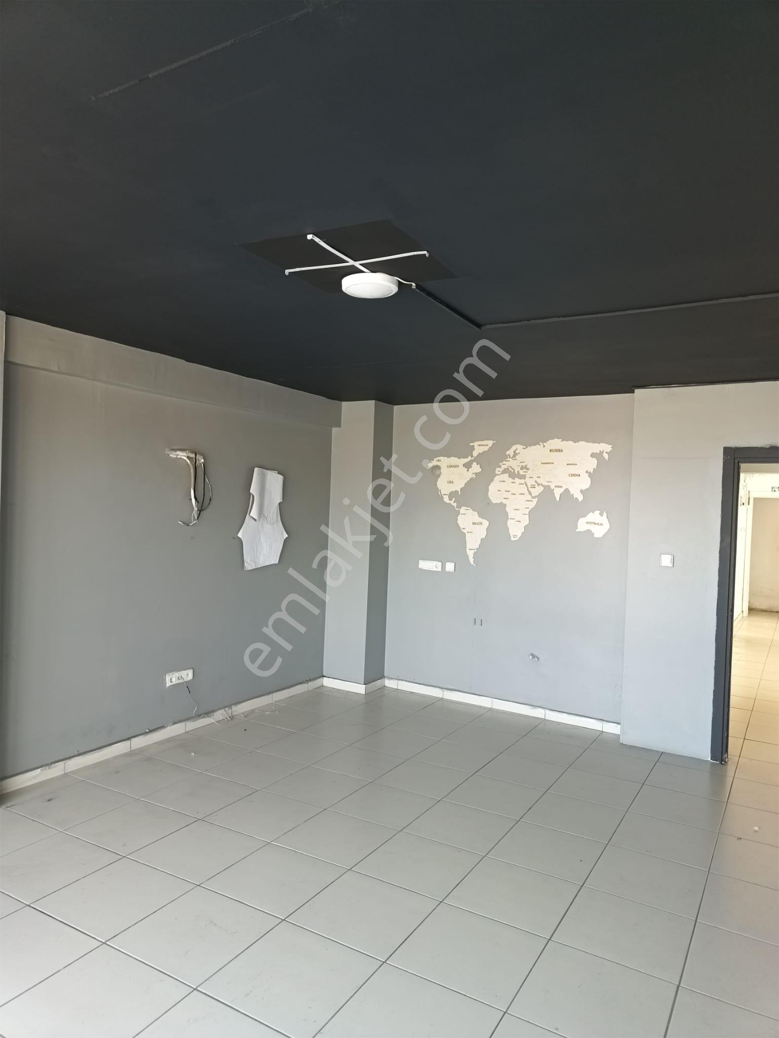 Sancaktepe-sarıgazi, Atatürk Caddesi Üzeri-teraslı Kiralık Plaza Katı - Görsel 7