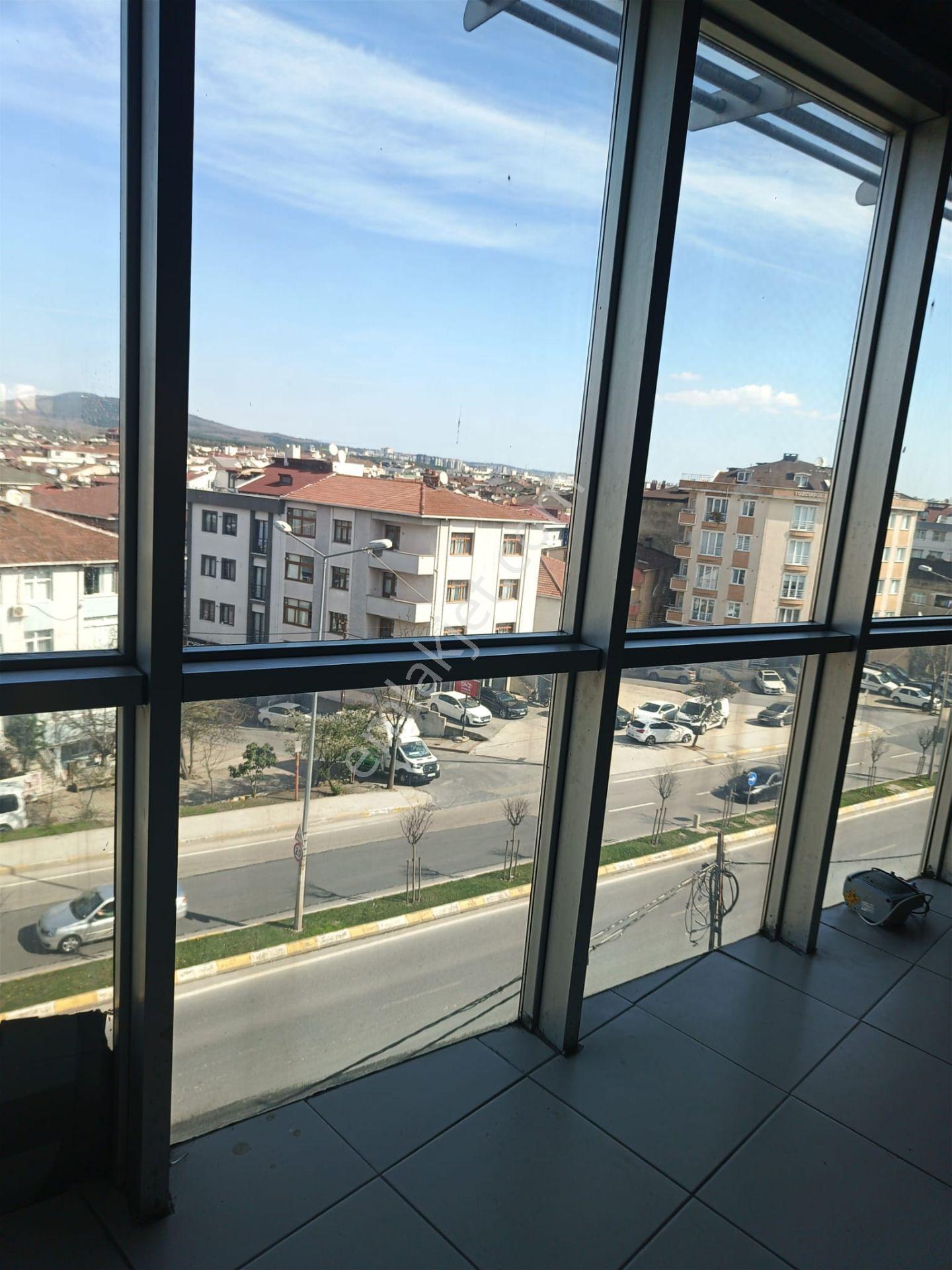 Sancaktepe-sarıgazi, Atatürk Caddesi Üzeri-teraslı Kiralık Plaza Katı - Görsel 19