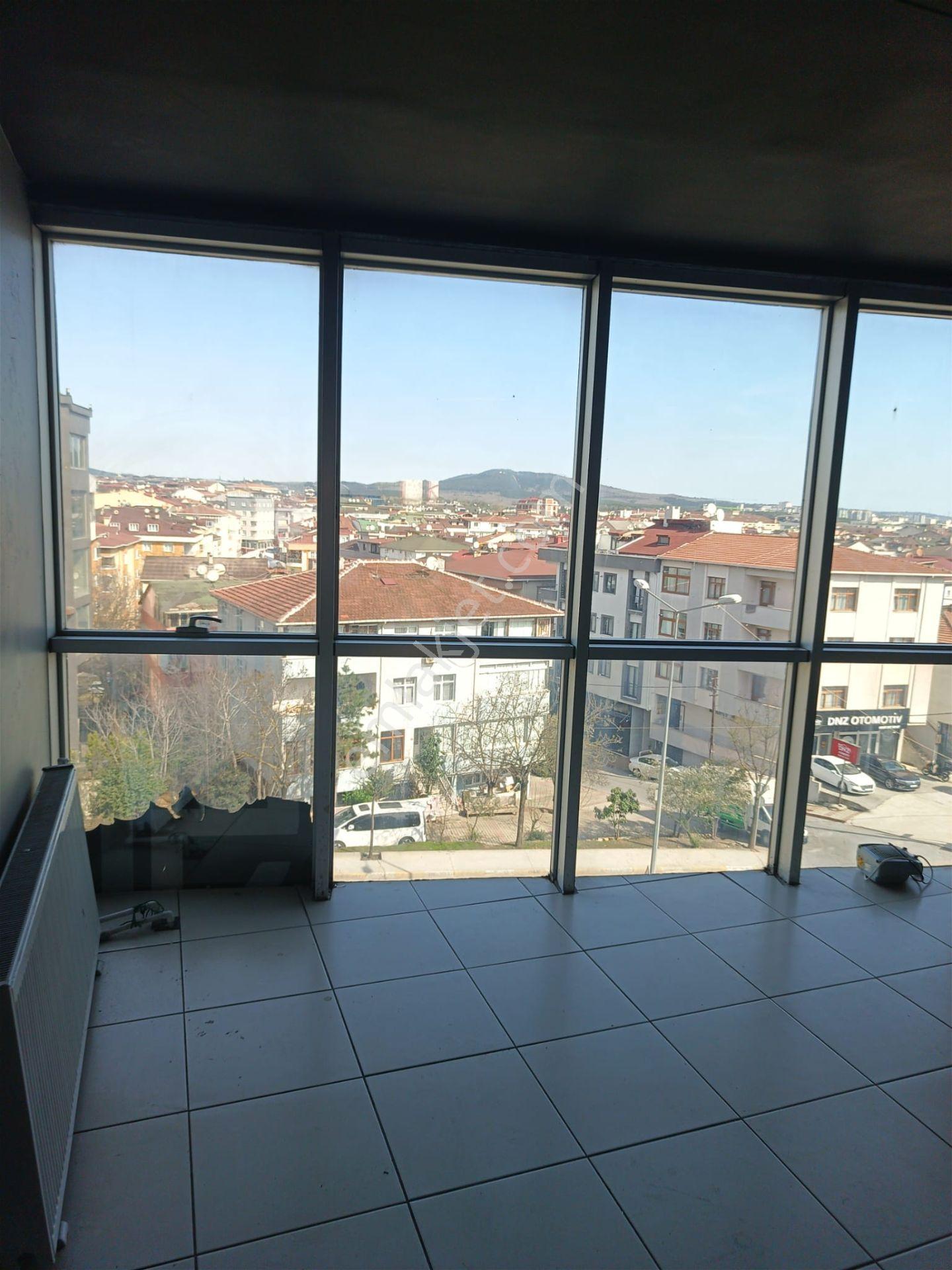 Sancaktepe-sarıgazi, Atatürk Caddesi Üzeri-teraslı Kiralık Plaza Katı - Görsel 18