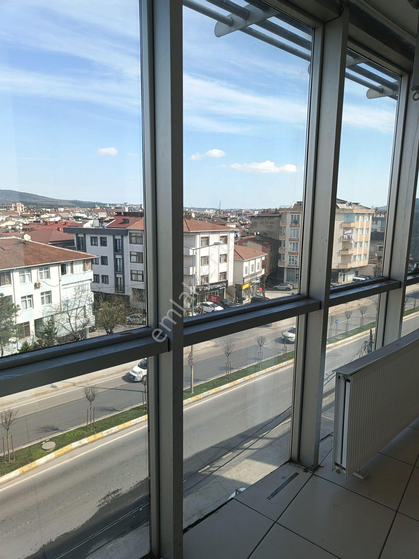 Sancaktepe-sarıgazi, Atatürk Caddesi Üzeri-teraslı Kiralık Plaza Katı - Görsel 10