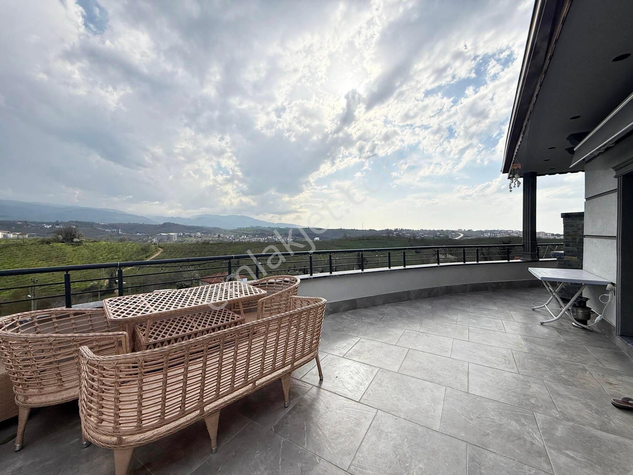 Akçakoca Ayazlı Mahallesi'nde 401 M2 Arsa İçerisind 6+2 453 M2 Satılık Tripleks Villa - Görsel 21