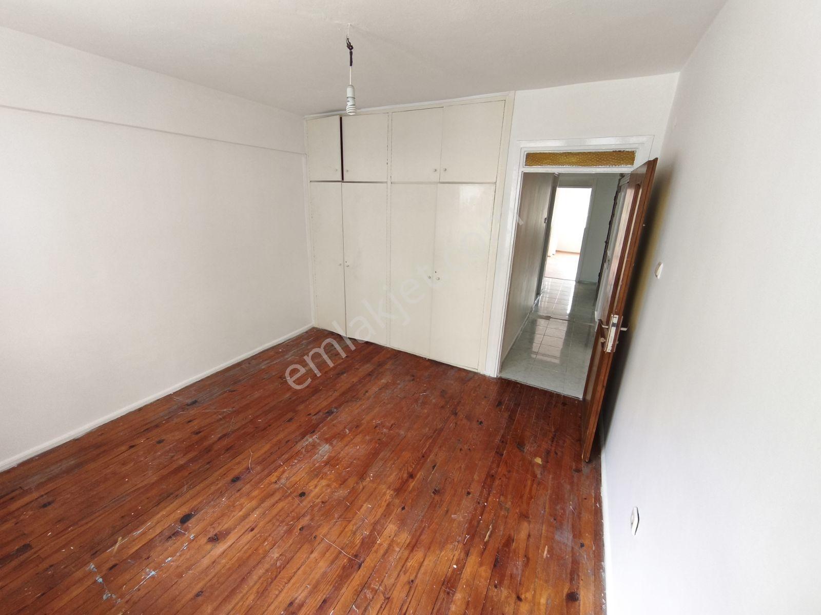 Halilrıfatpaşa Caddesinde 2+1 Aydınlık Çift Cephe Kiralık Daire - Görsel 17