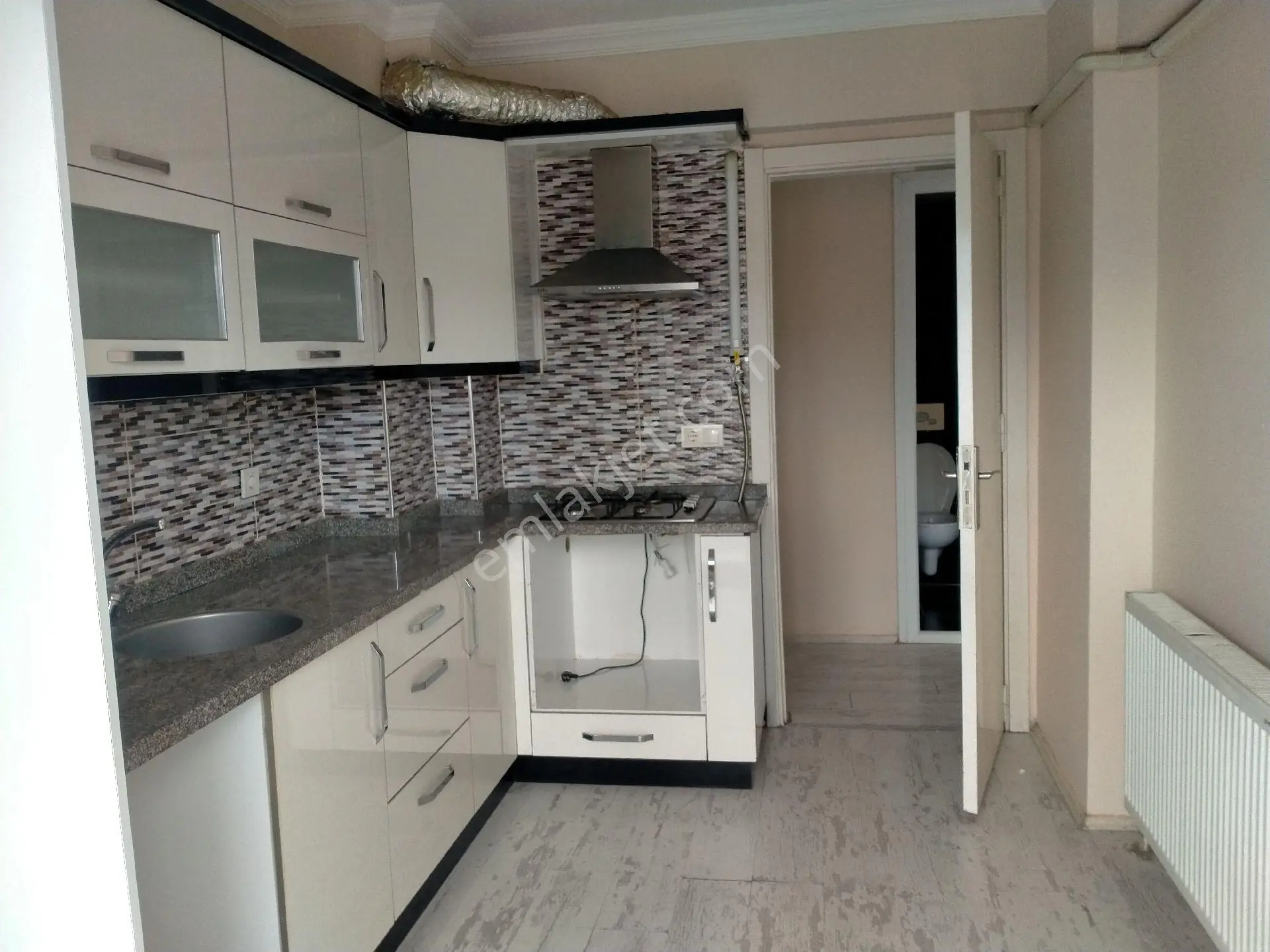 Kiralık Daire Yaşar Emlâk Tan - Görsel 2