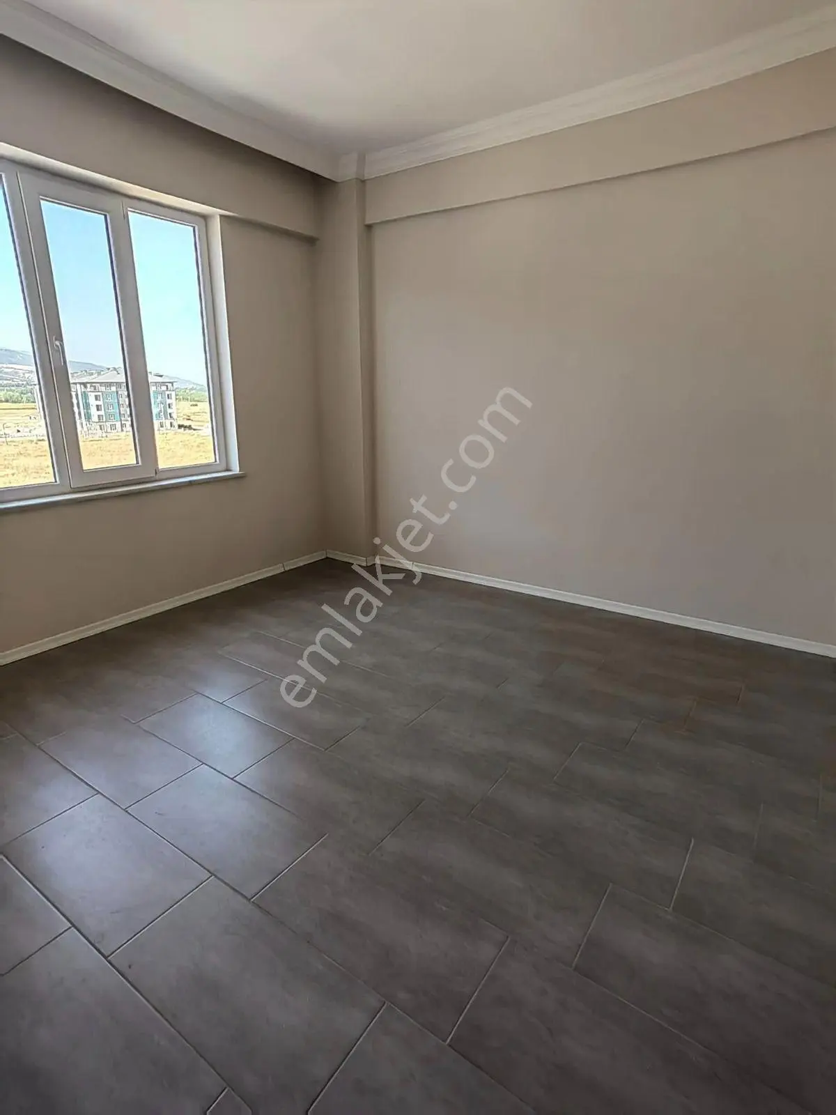 Akçay Emlak'tan Akşehir Yarenler Yunus Emre Cami Civarı Garajlı Asansörlü Satılık 3+1 Daire - Görsel 5