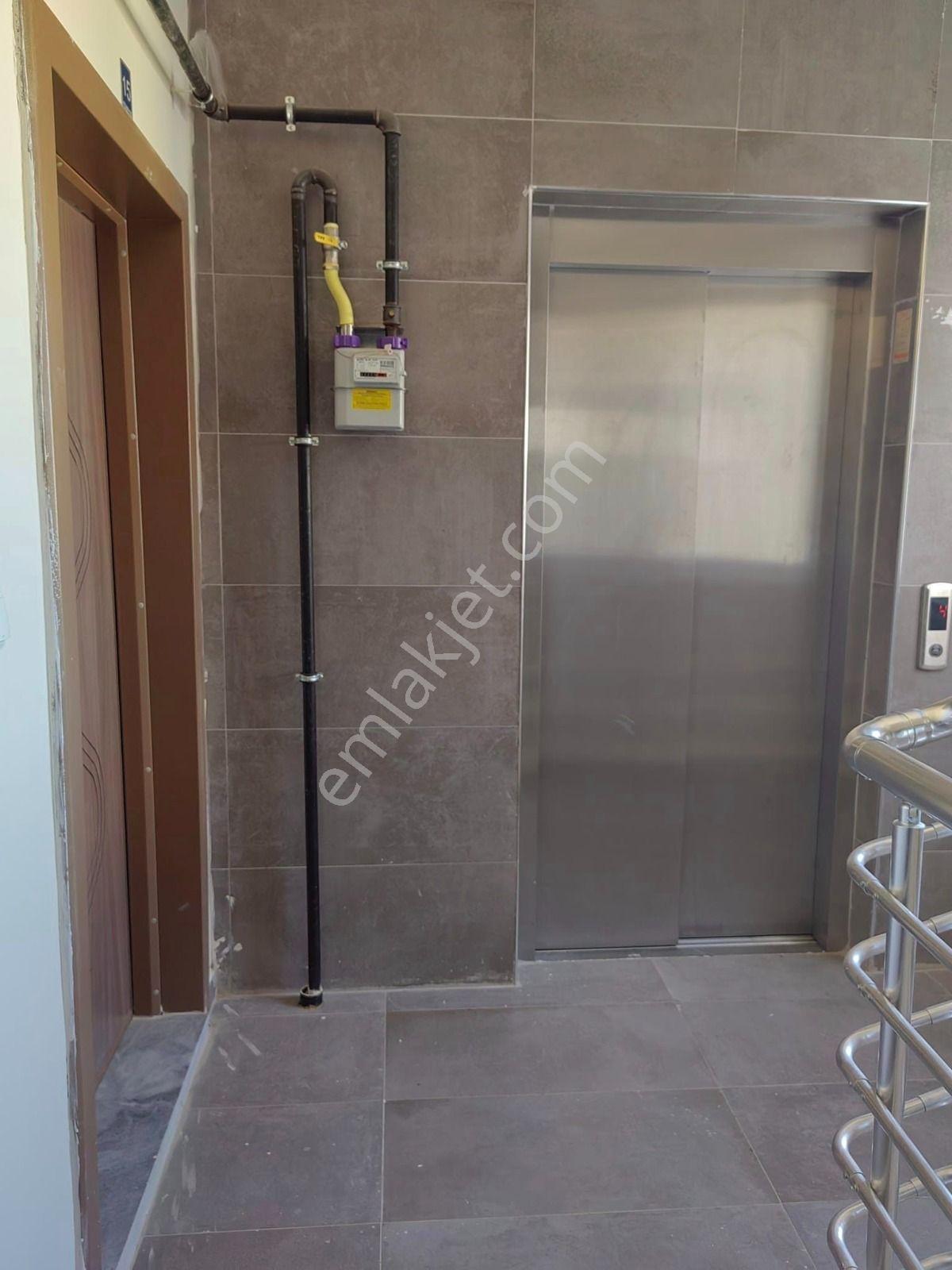 Akçay Emlak'tan Akşehir Yarenler Yunus Emre Cami Civarı Garajlı Asansörlü Satılık 3+1 Daire - Görsel 35