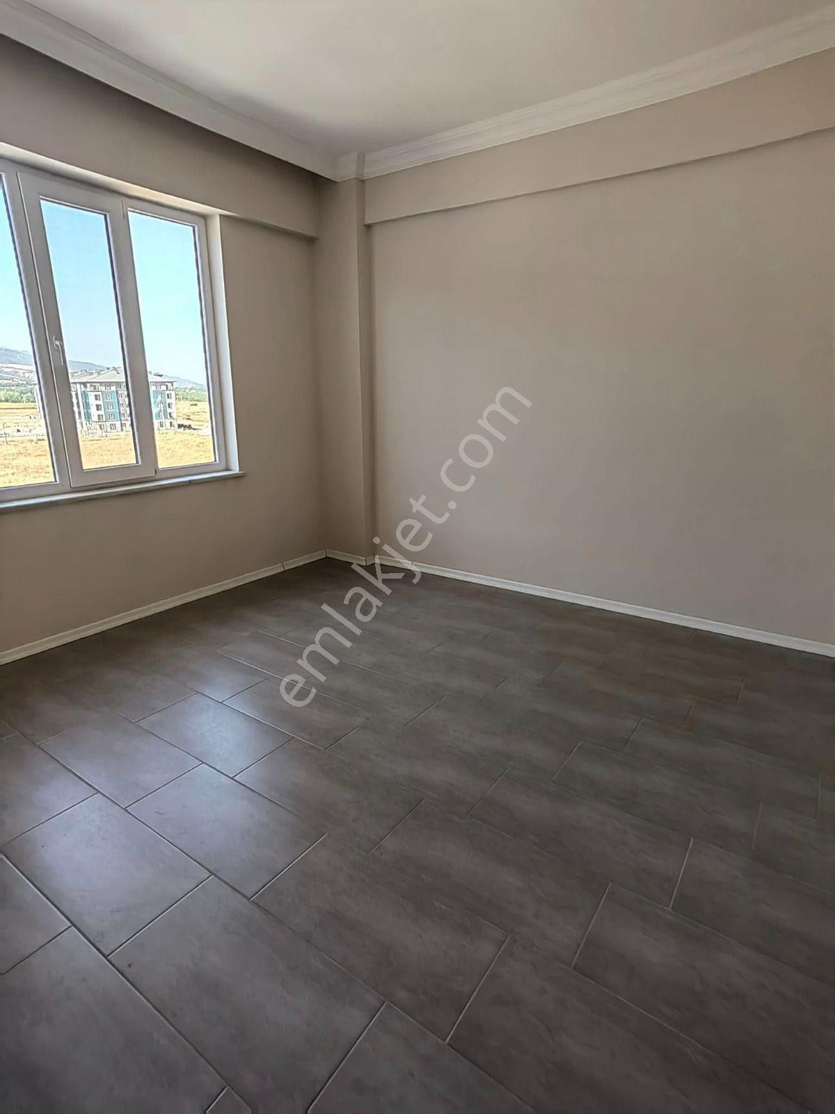 Akçay Emlak'tan Akşehir Yarenler Yunus Emre Cami Civarı Garajlı Asansörlü Satılık 3+1 Daire - Görsel 22