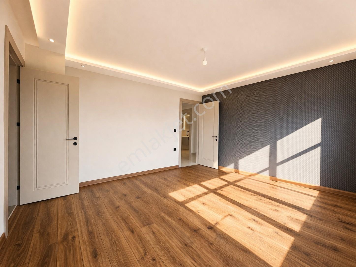 Altınova'da Butik Havuzlu Sitede 3+1 Lüks Satılık Daire - Görsel 18