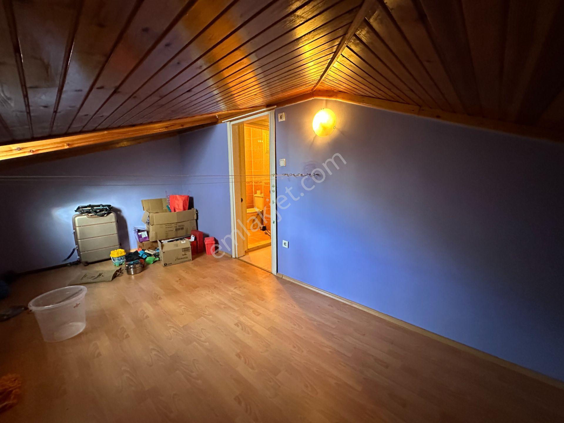 Remax Ümraniye Armağanevler Ayrı Giriş Satılık 3+1 Dubleks Daire - Görsel 18