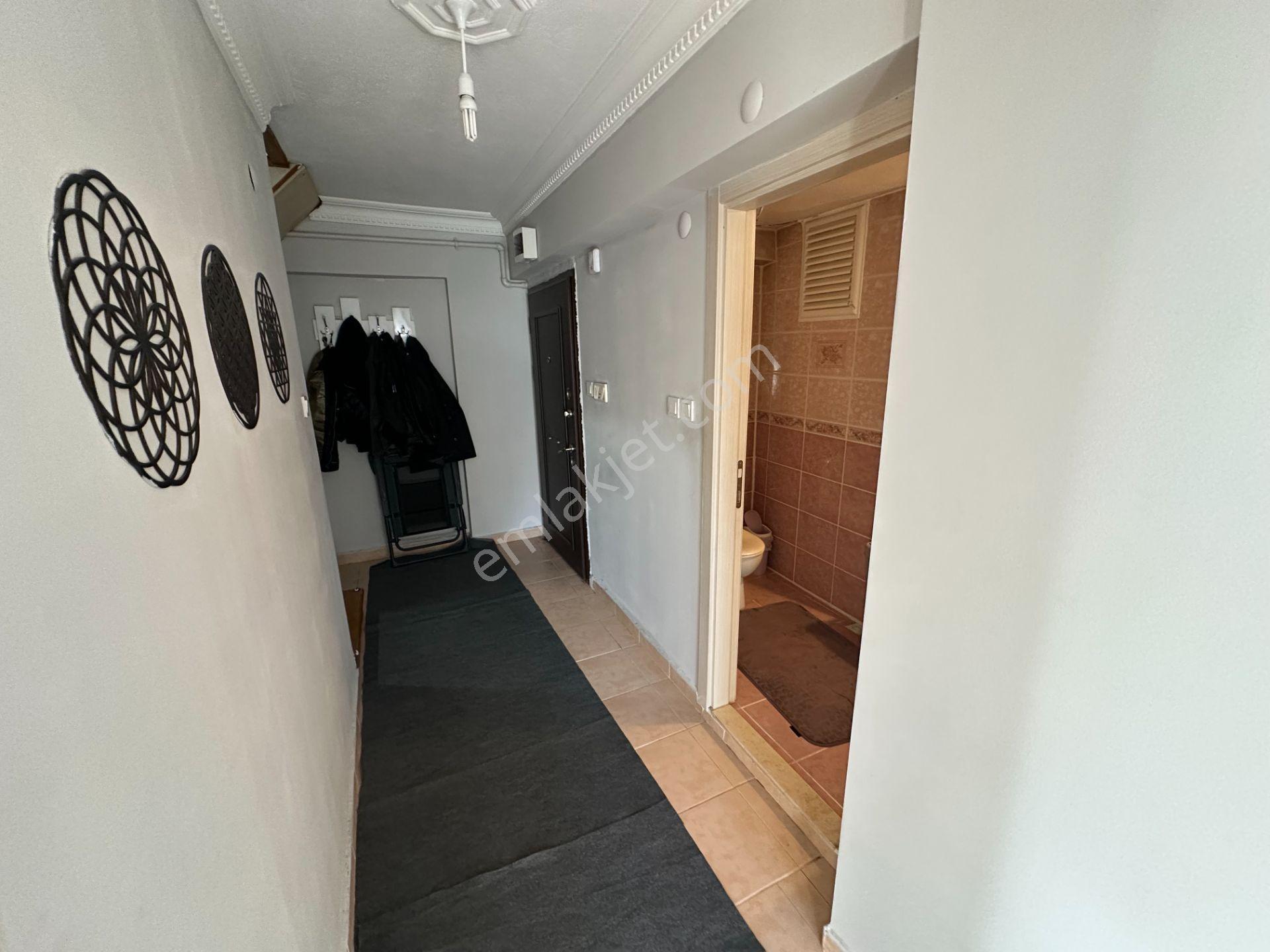 Remax Ümraniye Armağanevler Ayrı Giriş Satılık 3+1 Dubleks Daire - Görsel 9
