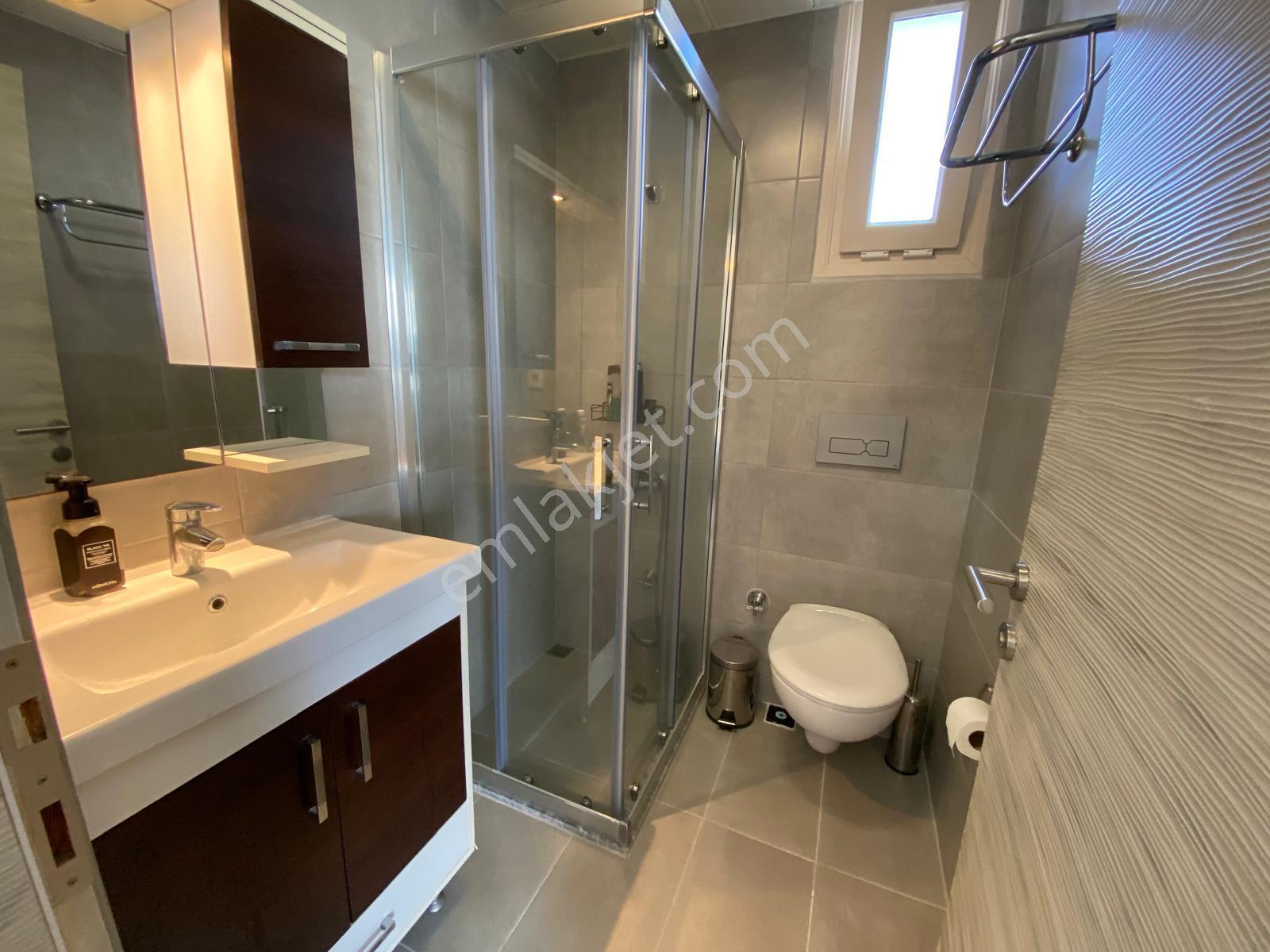 Alaçatı Hacımemiş'de Kiralık Müstakil Havuzlu Müstakil 4+1 Lüks Taş Villa - Görsel 33