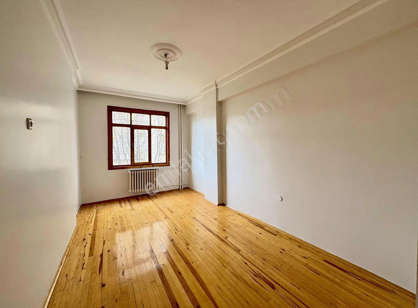 Özlemyardımcı'dan Hüsamettin Çelebi'de Kiralık Arakat 3+1 Daire - Görsel 16
