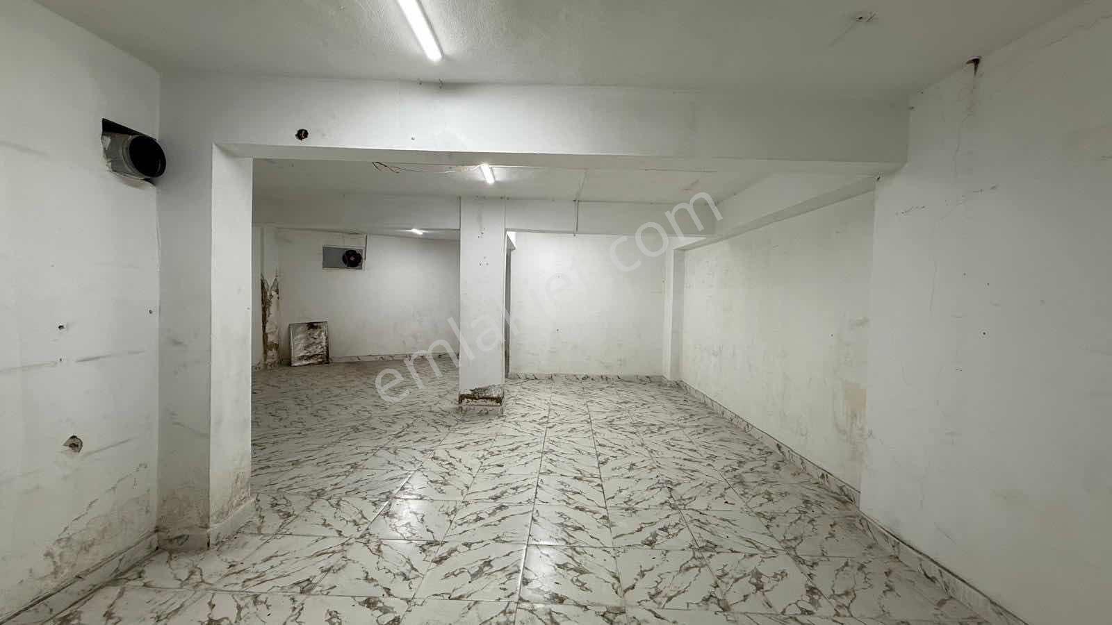 İkitelli´de İşlek Konumda 270 M² Satılık Dükkan Fırsatı - Görsel 17
