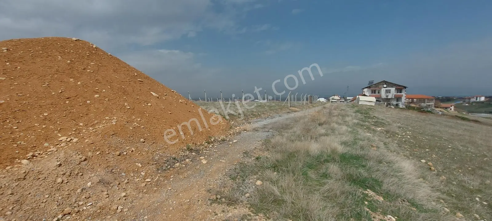 Değer'den Hatunsuyu Kıraçta 840 M2 İmarlı Arsa - Görsel 3