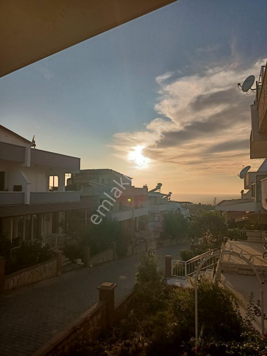 Kuşadası Avm.ye Çok Yakın Masrafsiz Deniz Manzarali Havuzlu 3+2 - Görsel 2