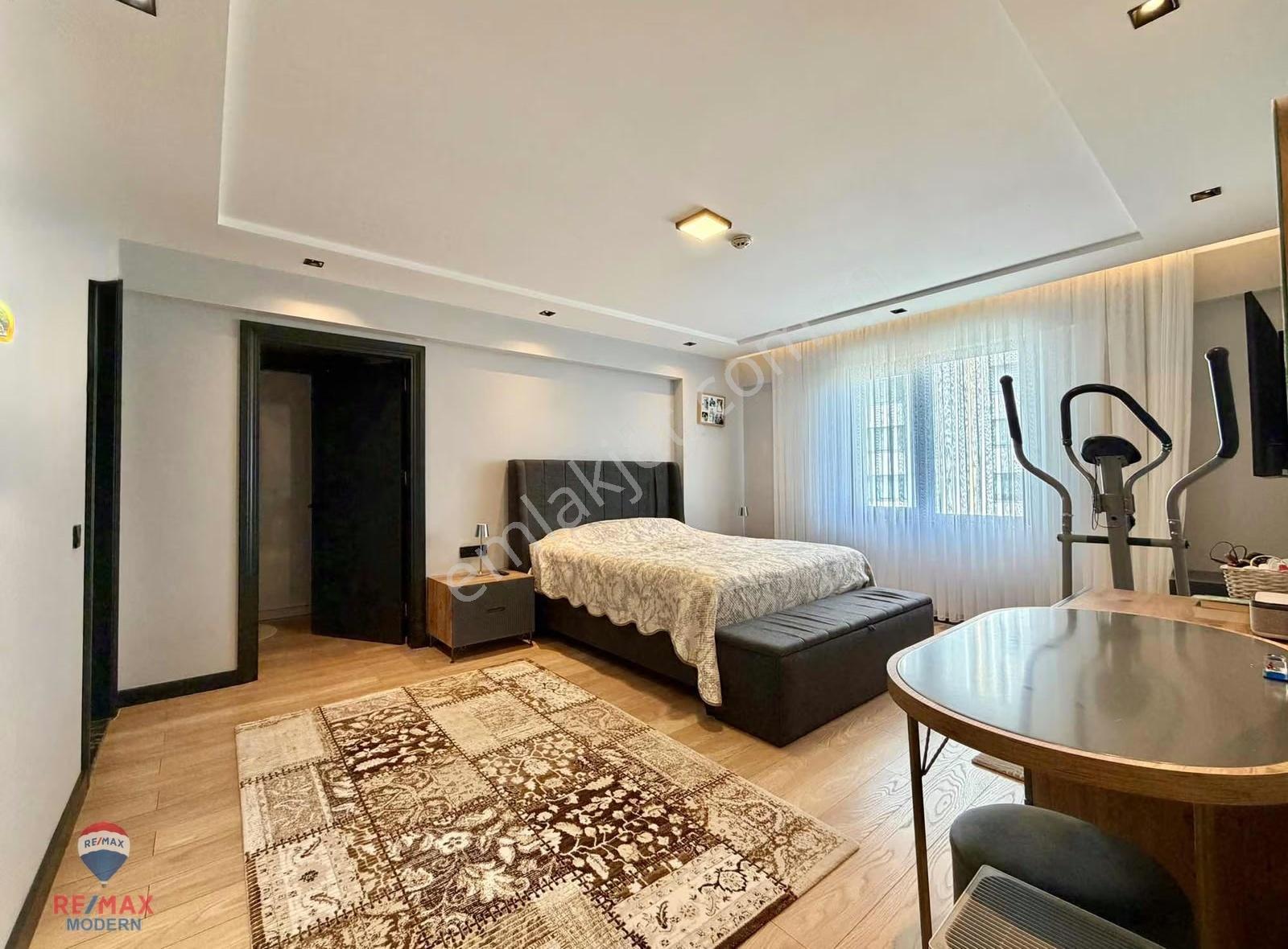 Ayçil Tower Satılık 200 M2 Net 4+1 Lüks Daire - Görsel 23